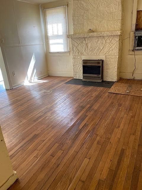 2nd image of 2205 Ocoee St