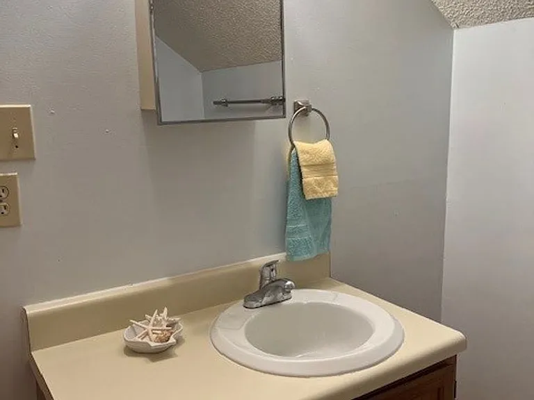 104 Lystra Hills Ln — Photo 20