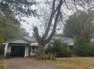 150 W 1st St, Luverne, AL 36049