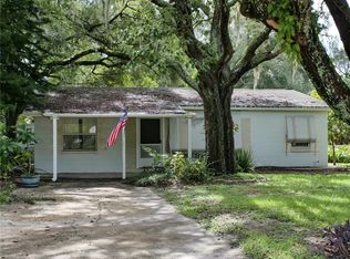 11423 Walker Rd, Thonotosassa, FL 33592