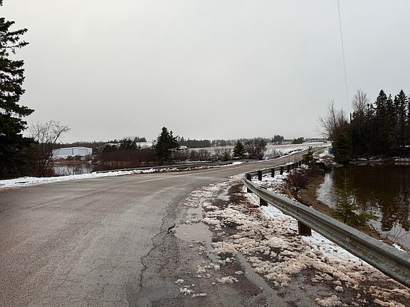 5th image of LOT Basin Head Rd