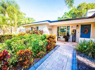500 Driftwood Cir W, Oldsmar, FL 34677
