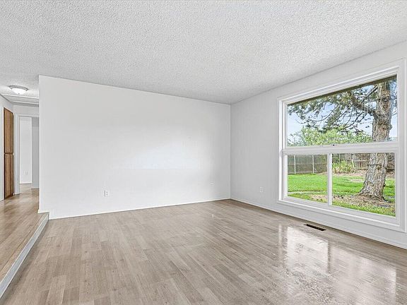 3rd image of 3167 Delta Waters Rd