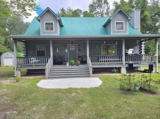 343 Mineral Springs Rd, Waynesville, GA 31566