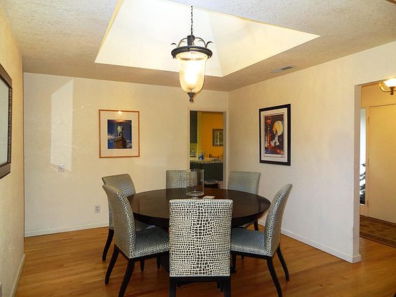 4th image of 7569 Santa Paula Dr