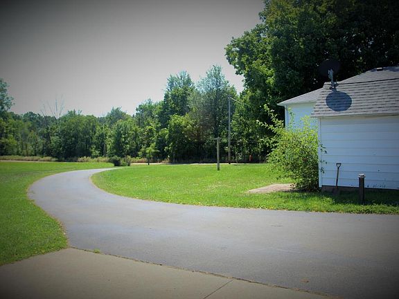 5th image of 6662 Griffin Hwy
