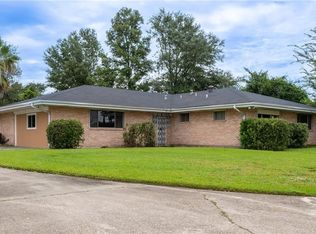 817 Avenue F, Marrero, LA 70072