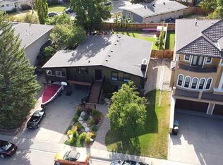 1507 E Cayuga Dr NW, Calgary, AB T2L0N1