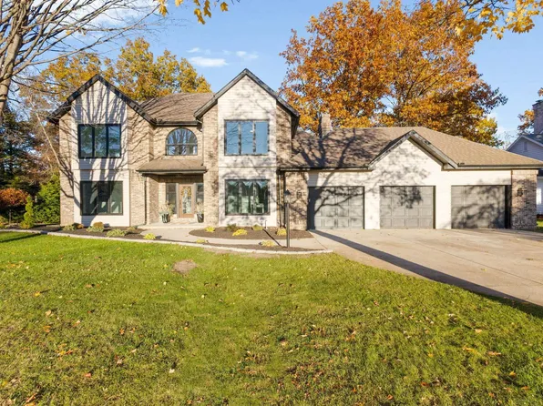 3466 Fox Chase Dr, Bristol, IN 46507