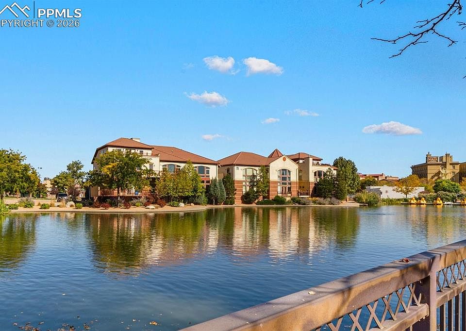 1st image of 231 W Riverwalk