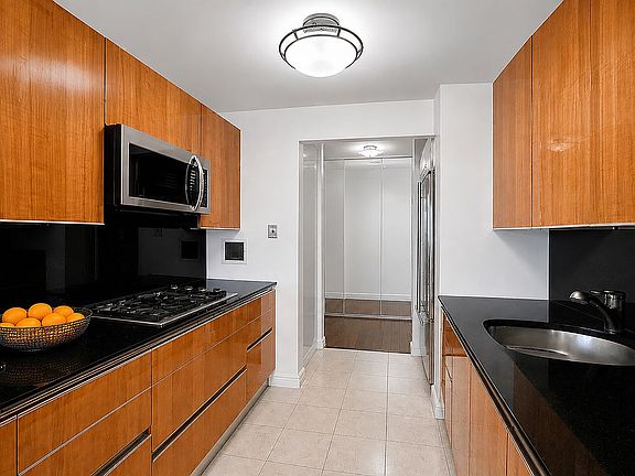 4th image of 11201 Queens Blvd APT 21B