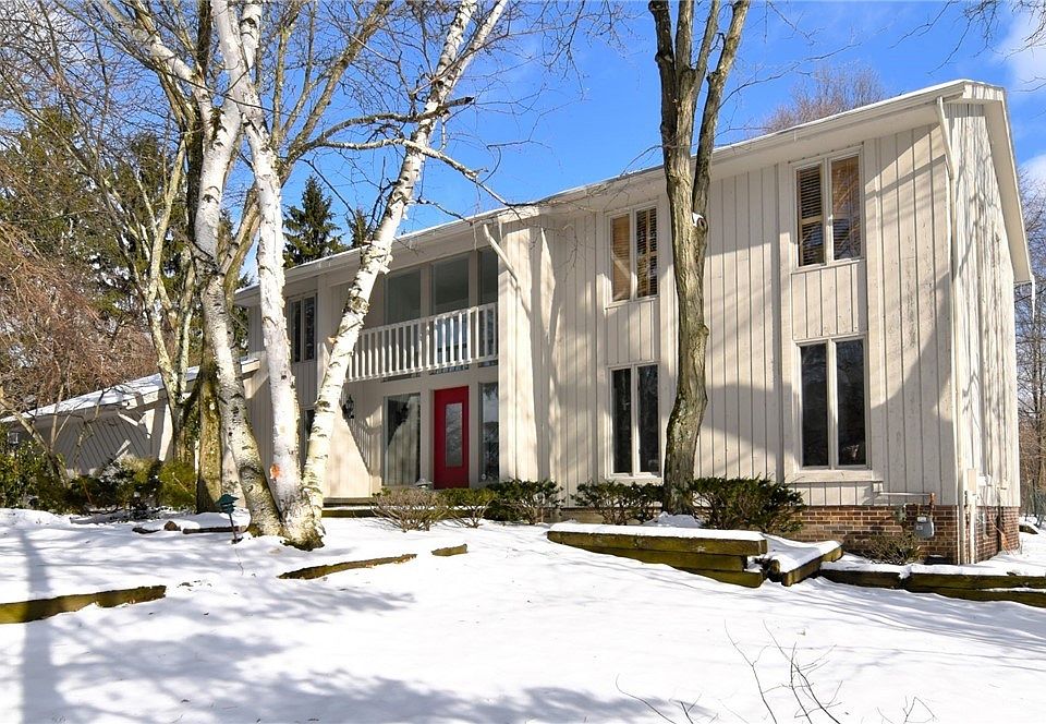 1st image of 2625 Hickory Ln
