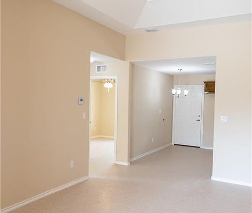 5th image of 3109 Nicholson Ave