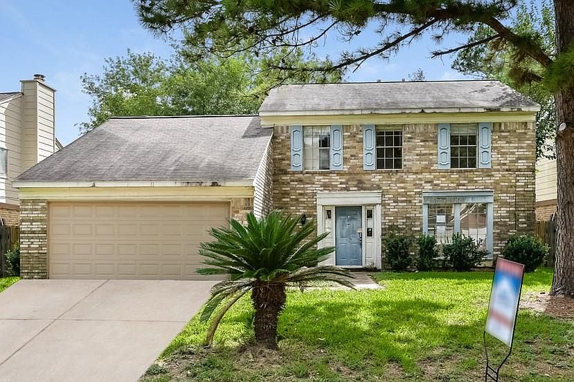 1st image of 18130 Holly Green Dr