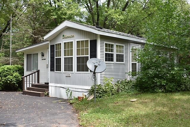 1st image of 139 E Meadow Cir
