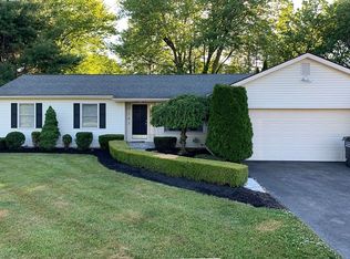 7193 Maplewood Dr, Temperance, MI 48182