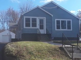 1022 9th Ave, Troy, NY 12182