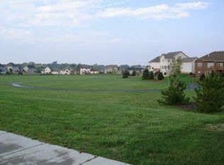 601 Indigo Ln, Northfield, MN 55057