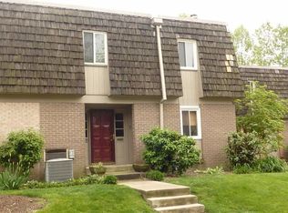 3386 Montavesta Rd, Lexington, KY 40502