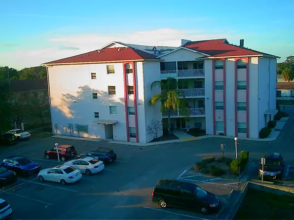 7032 Congress St #405, New Pt Richey, FL 34653