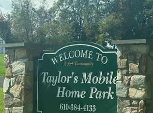 1109 Dorothy Dr, Coatesville, PA 19320