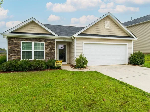 1487 Kilstrom St, Rural Hall, NC 27045