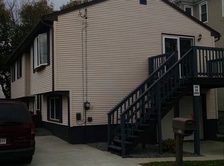 51 Barclay St, Fall River, MA 02724