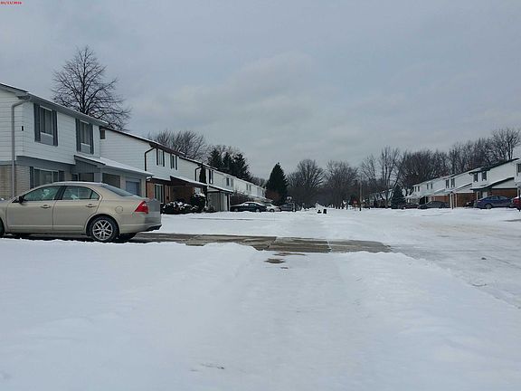 5th image of 29529 Marshall St