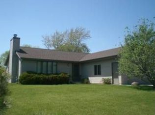 3582 N 49th St, Sheboygan, WI 53083
