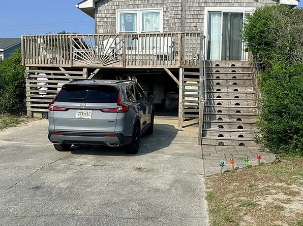 9832 S Pelican Ct, Nags Head, NC 27959