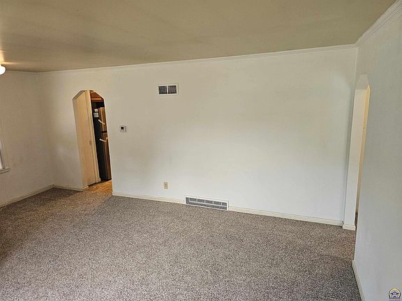 5th image of 1200 SW Frazier Ave