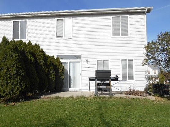 4th image of 2544 Stonybrook Dr