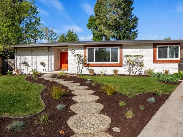 828 Prow Ct, Sacramento, CA 95822