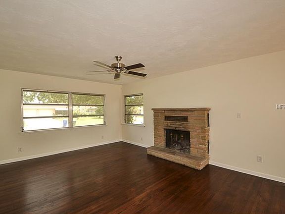 3rd image of 1311 Edmonton Dr