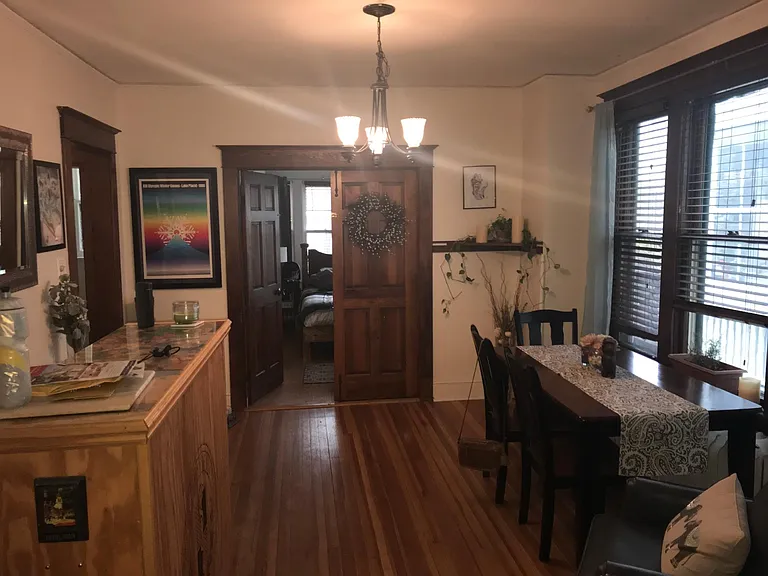 68 Grove Ave #1 — Photo 7