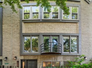 1868 N Oakley Ave, Chicago, IL 60647