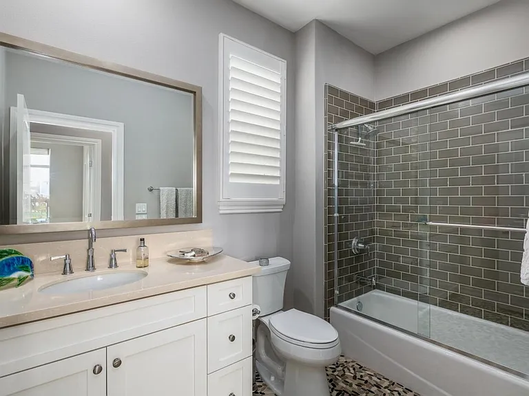 7801 Whimbrel Ln — Photo 17