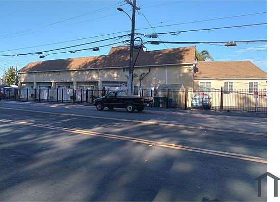 2nd image of 10528 Acalanes Dr