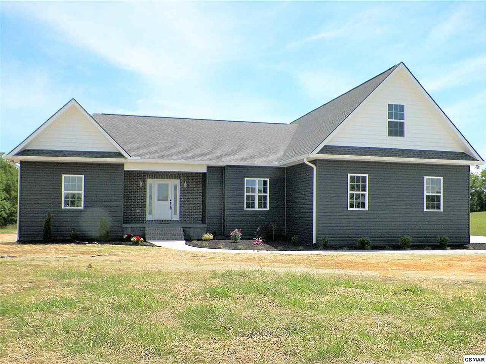 1st image of 119 Duck Pond Dr