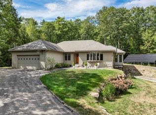 78 College Rd, Wolfeboro, NH 03894