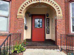 202 Bellevue St #A, Hartford, CT 06120