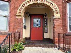 202 Bellevue St, Hartford, CT