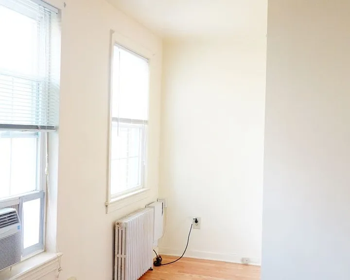 8400 Greenwood Ave — Photo 8