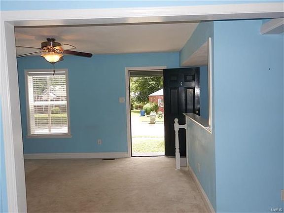 4th image of 3621 Saint Marguerite Ln