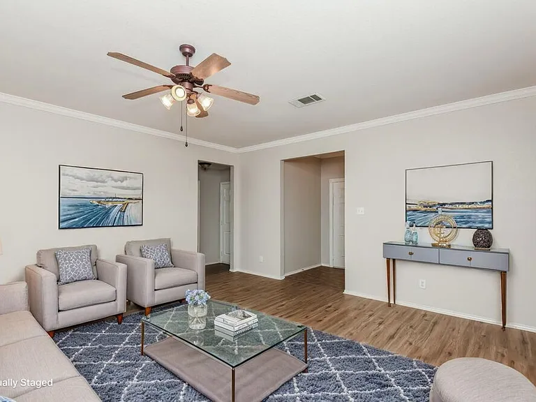 1007 Winepress Rd — Photo 3