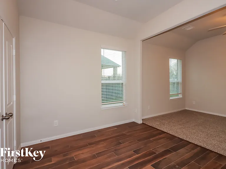 31306 Little Garden Ct — Photo 12