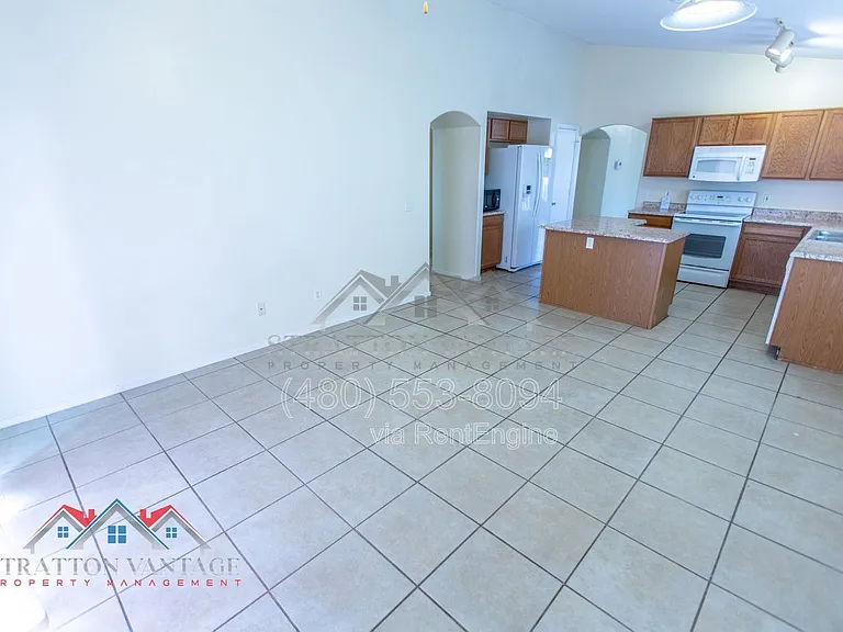 11801 W Paradise Dr — Photo 17