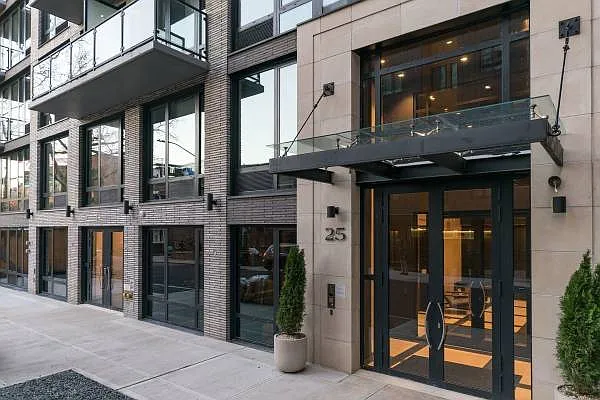 Rented by Zjama Realty Corp | media 13