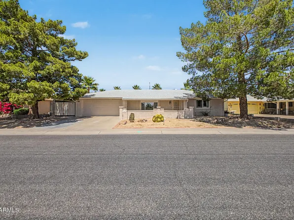 10822 W CAMPANA Drive, Sun City, AZ 85351