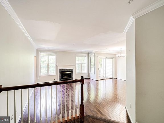 4th image of 4689 Lawton Way APT 102